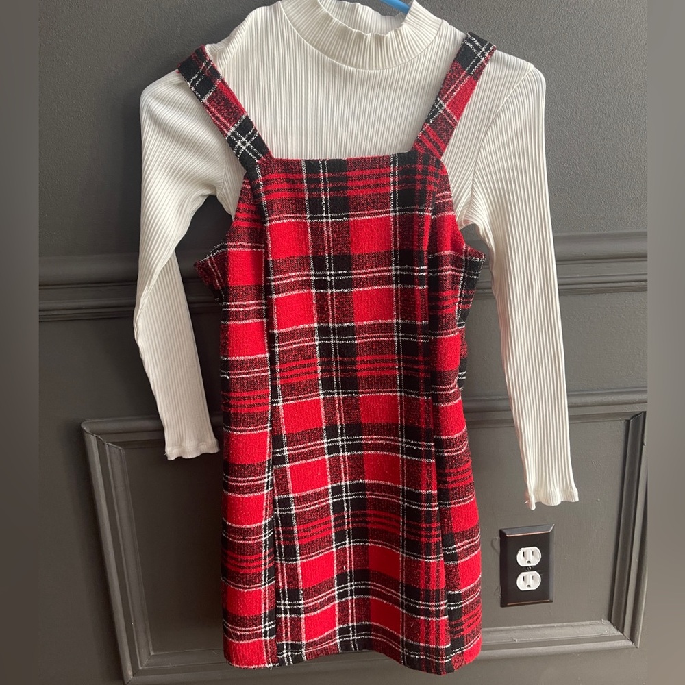 H&M Cream Ribbed Knit Top with plaid jumper size 14